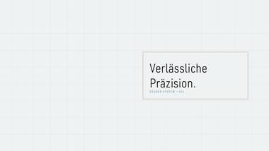 R012 · Abschluss — Museums-/Ausstellungsgrafik (Crouwel/documenta 14)